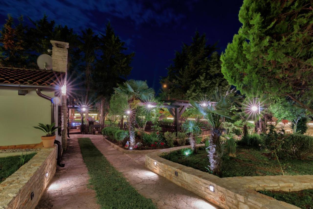 Holiday Home Giardino Marino Pomer Ngoại thất bức ảnh