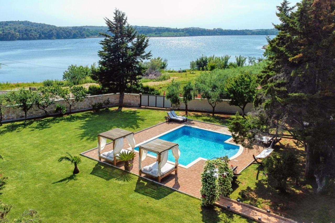 Holiday Home Giardino Marino Pomer Ngoại thất bức ảnh