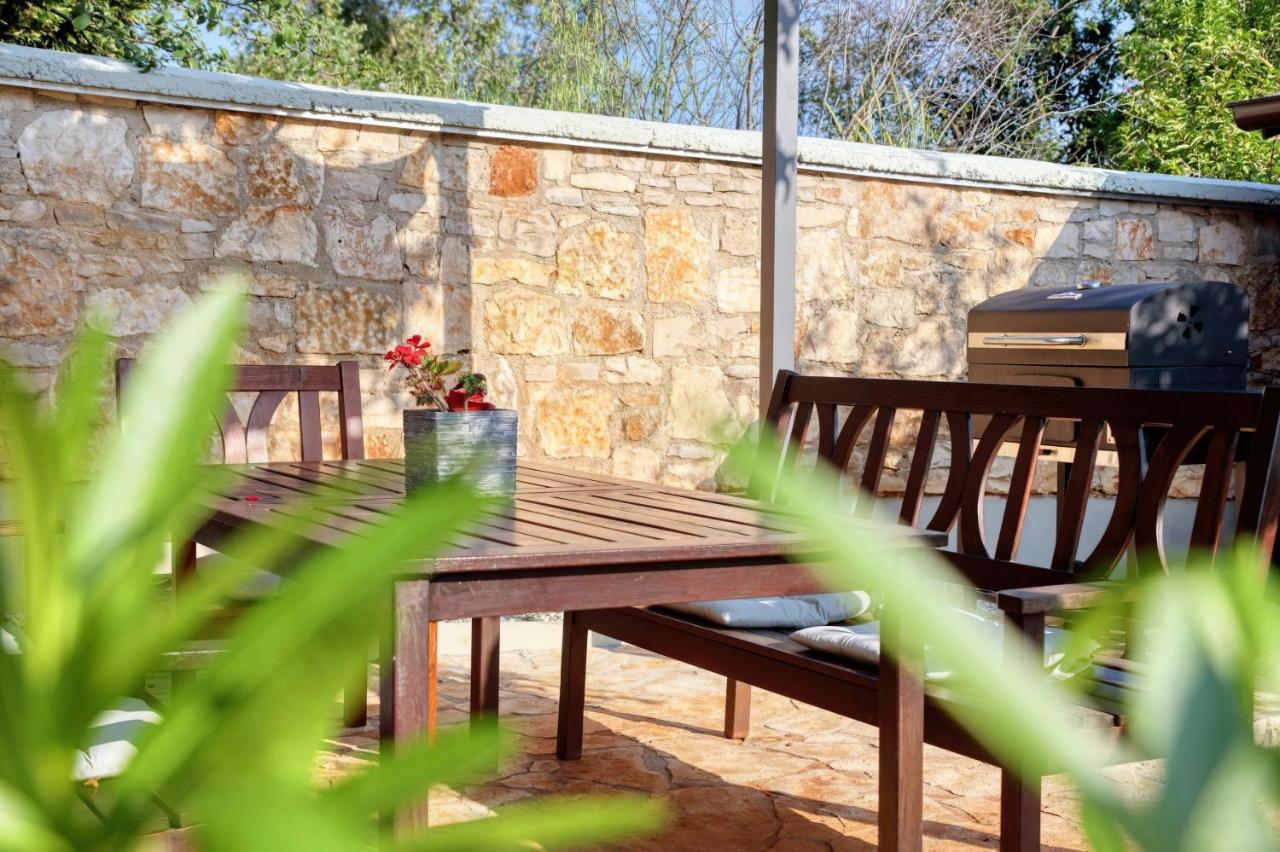 Holiday Home Giardino Marino Pomer Ngoại thất bức ảnh